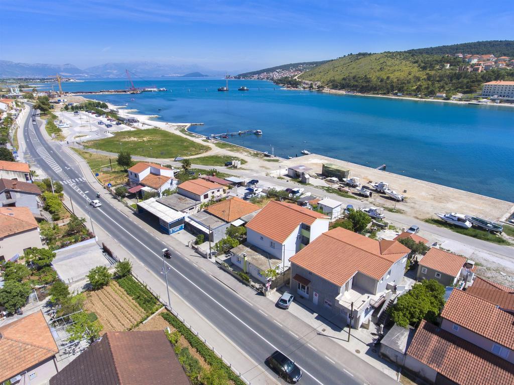 Apartments Branka Trogir Exterior foto